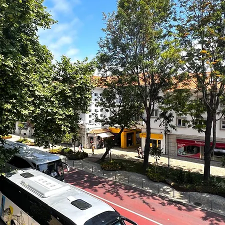 Flh Downtown Superior Apartman Cascais